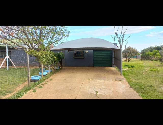 9HA FARM FOR SALE IN UITENHAGE CENTRAL